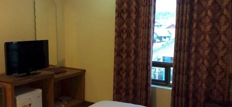 Royal Princess Hotel