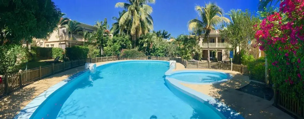 Le Palmier - 4 bedrooms BeachFront villa - Gated Complex