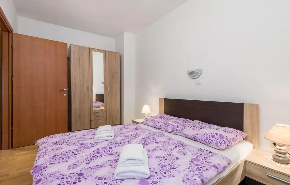 Awesome Home in Garica With Wifi and 3 Bedrooms