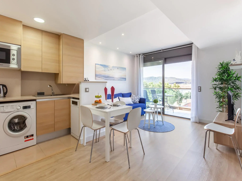 Modern Apartment in Palamós near Beach