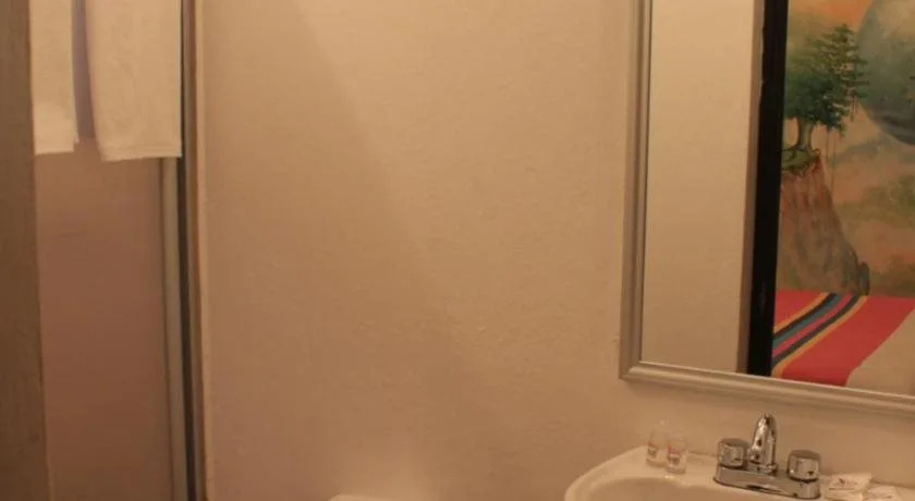 Axkan Click Hotel