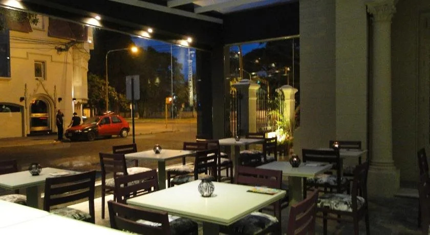 Ambit Boulevard Hotel Boutique