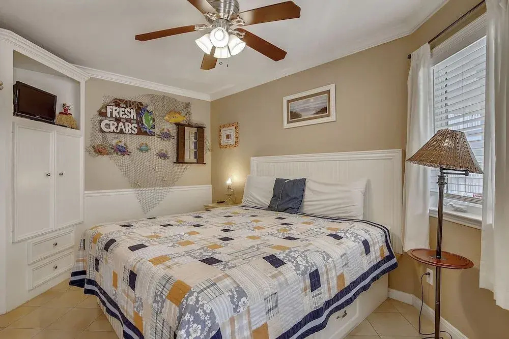 Seascape 1202 - 1 Br Condo