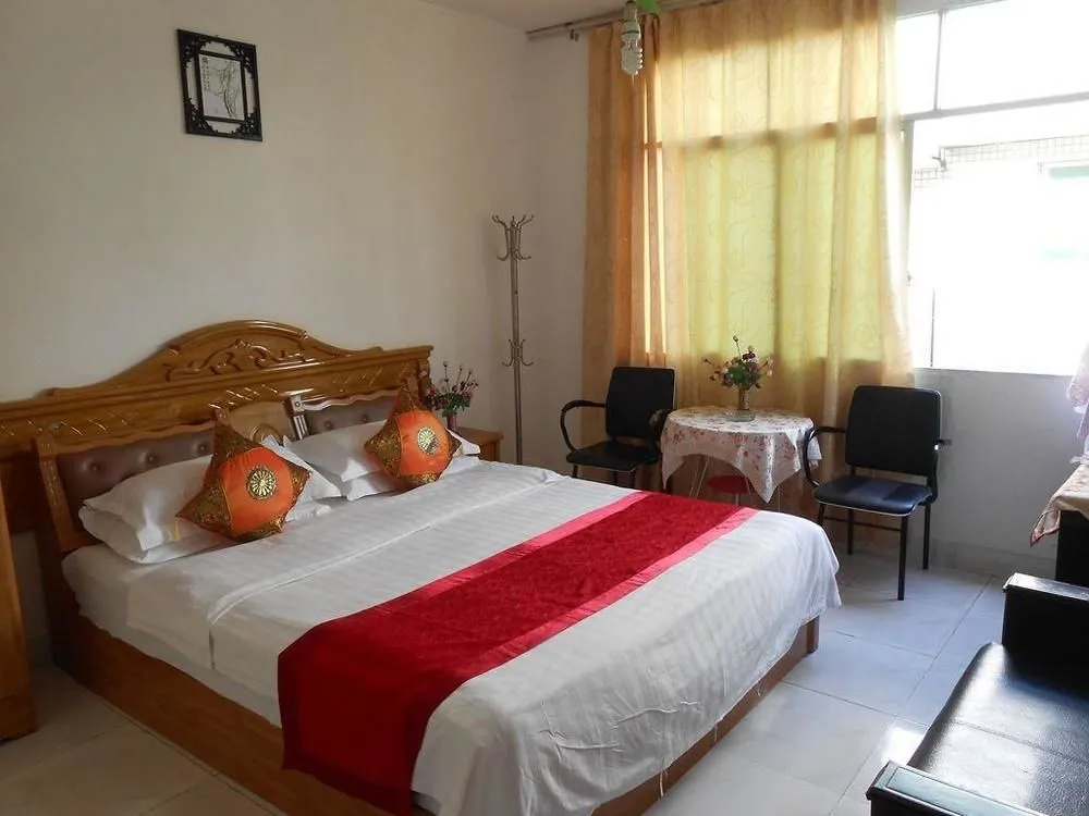 Chengdu Cosiness Home Hotel