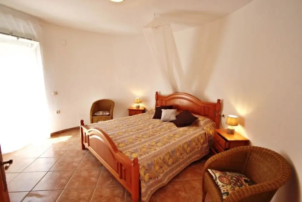 Sol Mar - sea view holiday home with private pool in Benissa
