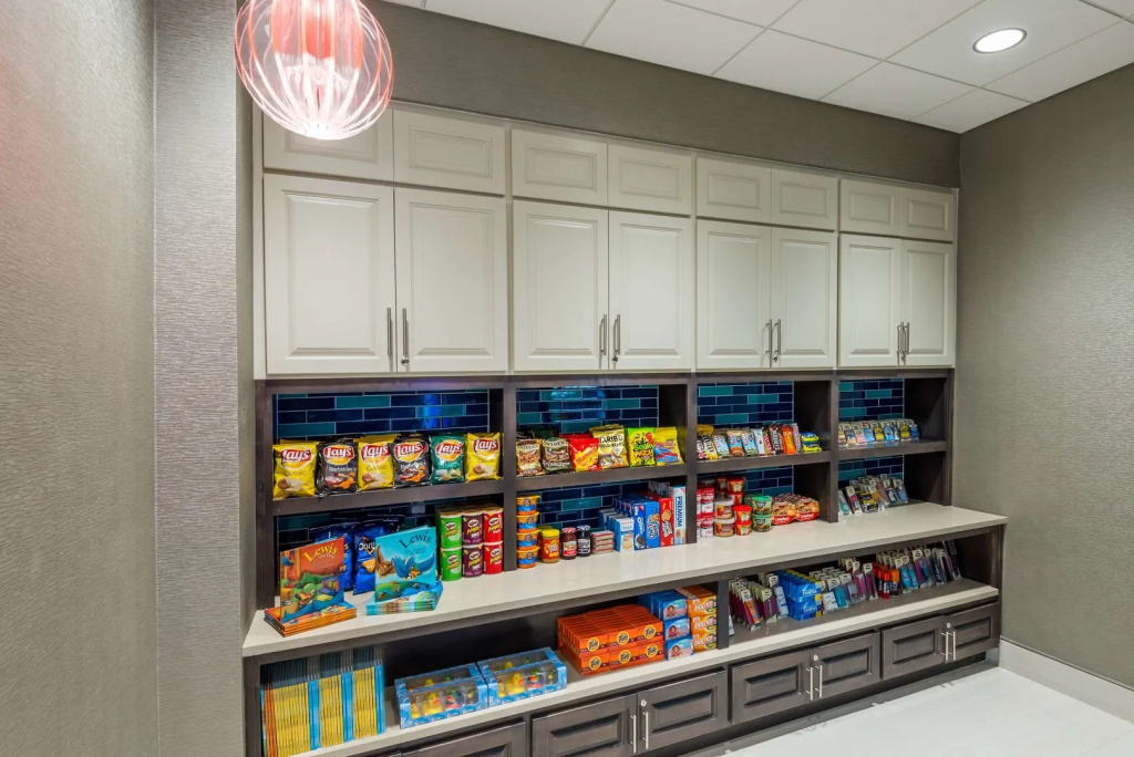Homewood Suites by Hilton Orlando-Nearest to Universal Studios