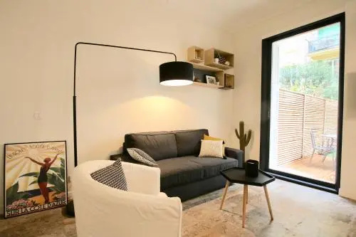 Bel appartement avec jardin hyper centre Nice