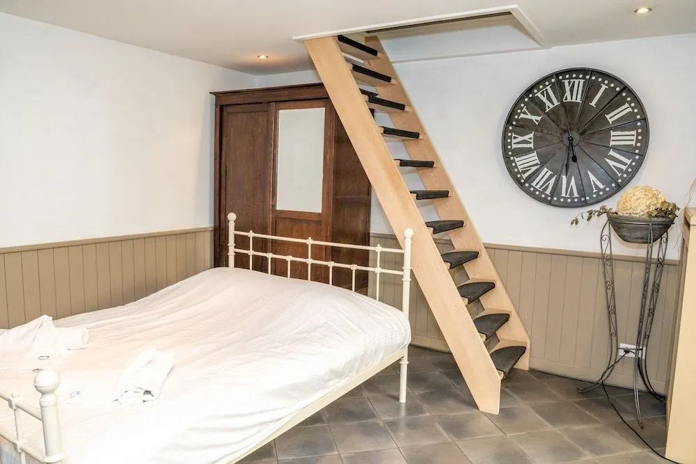 Diane's Cottage