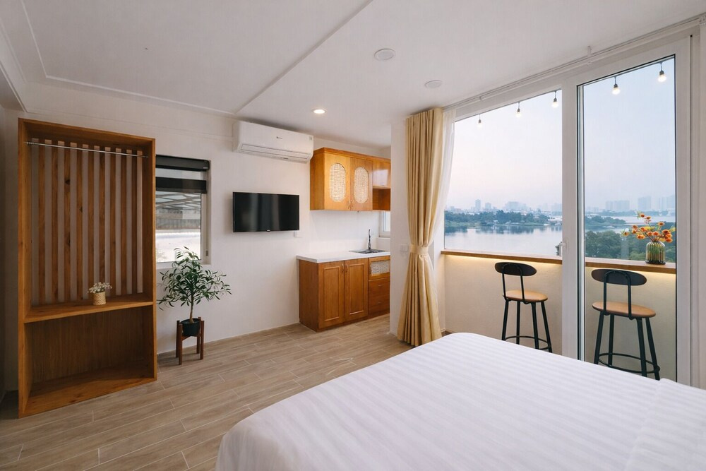 Horizon Suites Lakeview - Truc Bach Boutique Stay Ha Noi