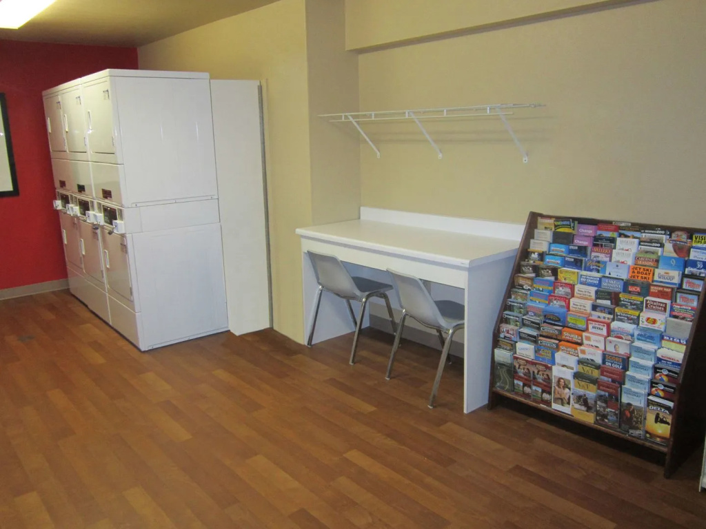Studio 6 Extended Stay Sacramento Arden Way CA