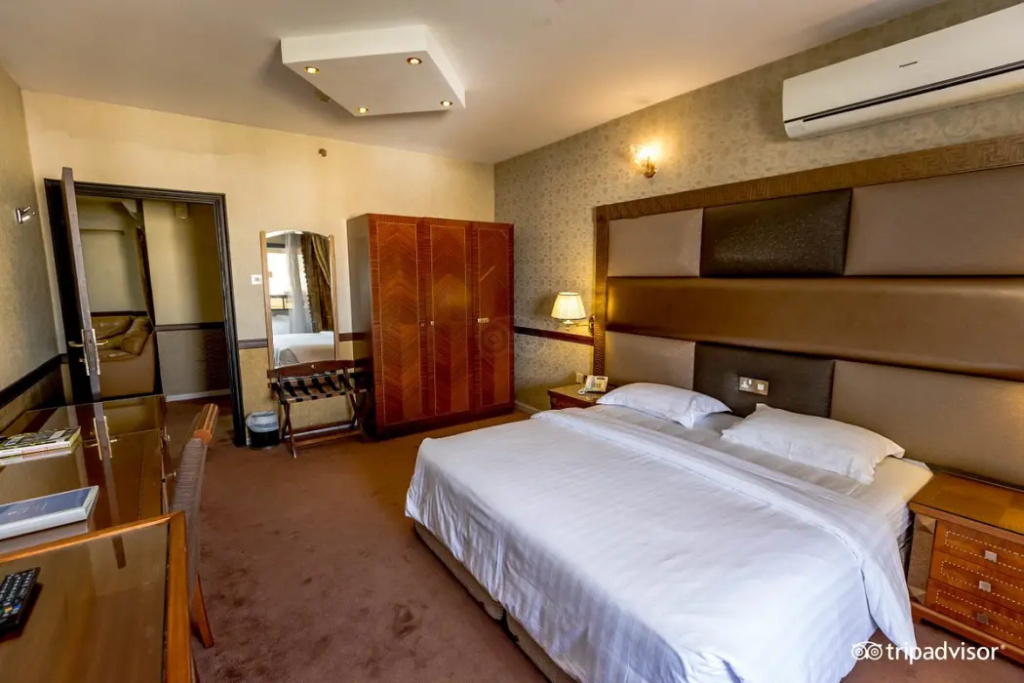 ABJAD CROWN HOTEL