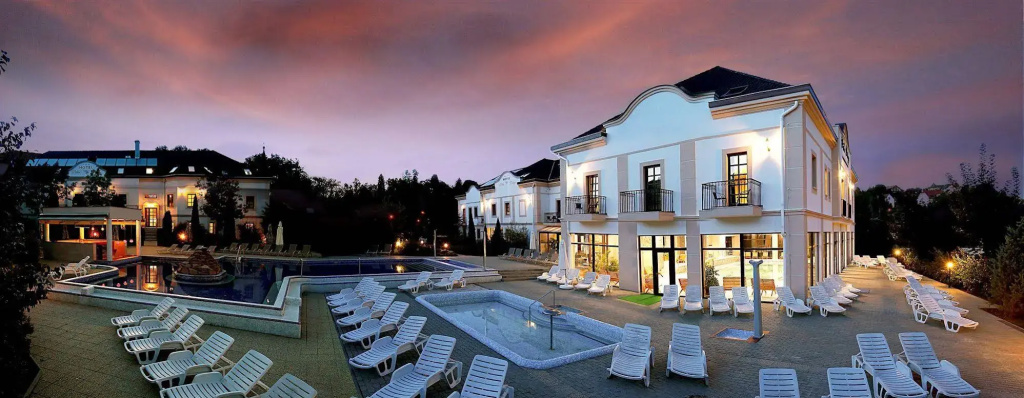 Hotel Villa Völgy Wellness & Konferencia