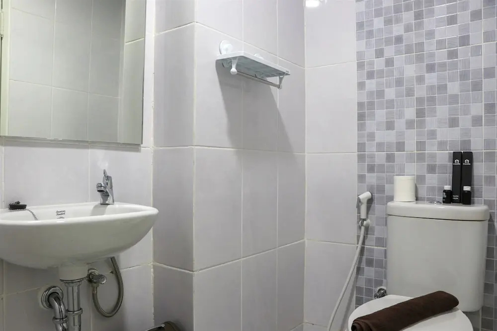 Cozy Living Studio Apartment At High Floor Tokyo Riverside Pik 2