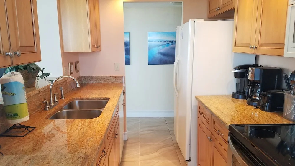 Our House at the Beach W-702 2 Bedrooms 2 Bathrooms Condo