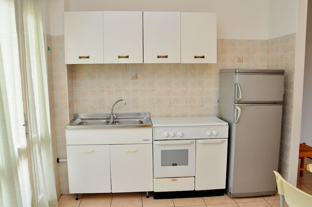 Spacious Seaside Flat for 7 Guests - Beahost