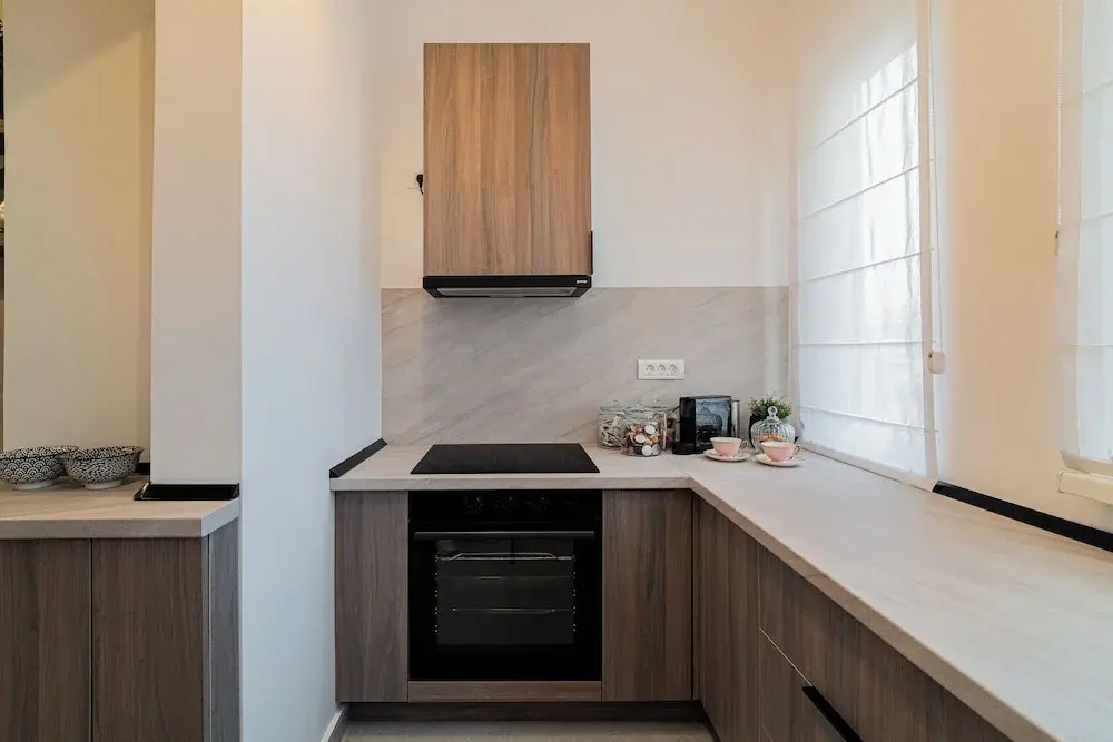 Loggia & Luxe 4BR Penthouse in Universitatii Area