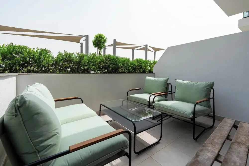 Modern Studio in Azizi Riviera 46