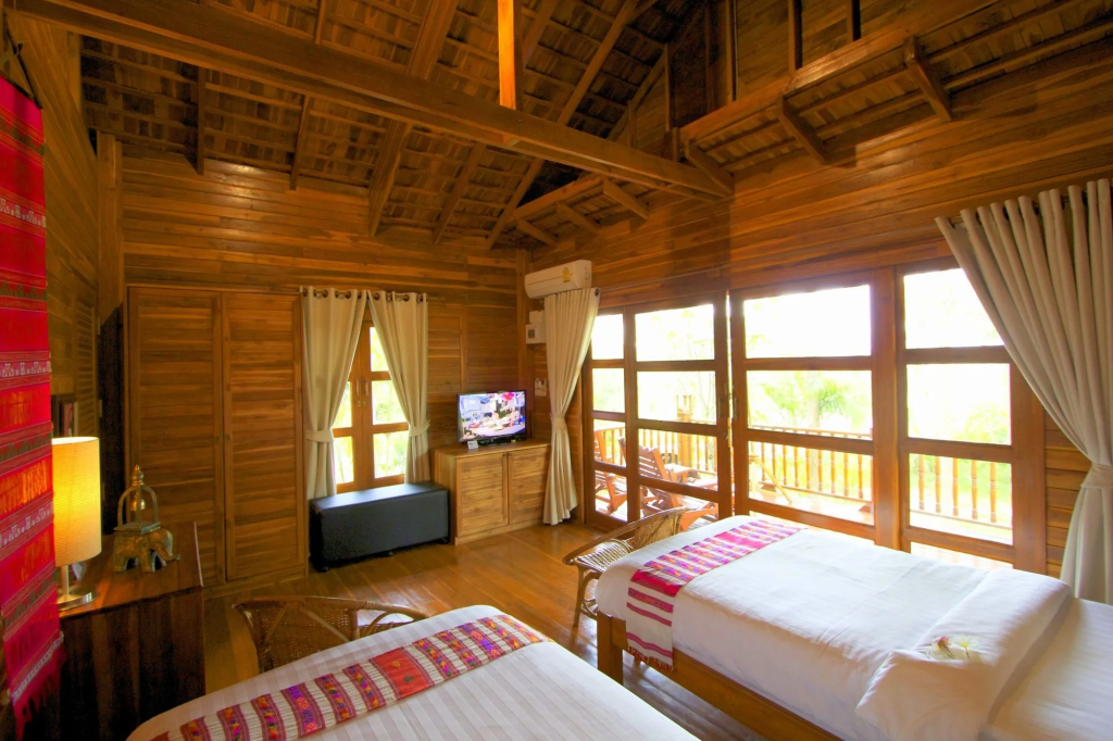 Nan Seasons Boutique Resort