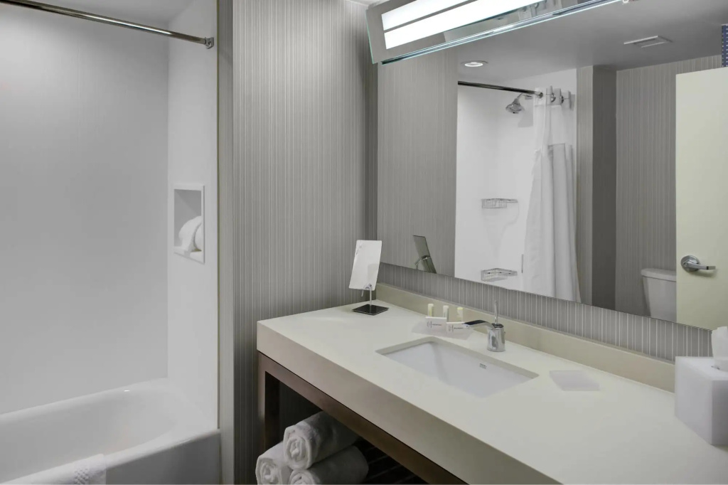 Courtyard by Marriott Atlanta Kennesaw