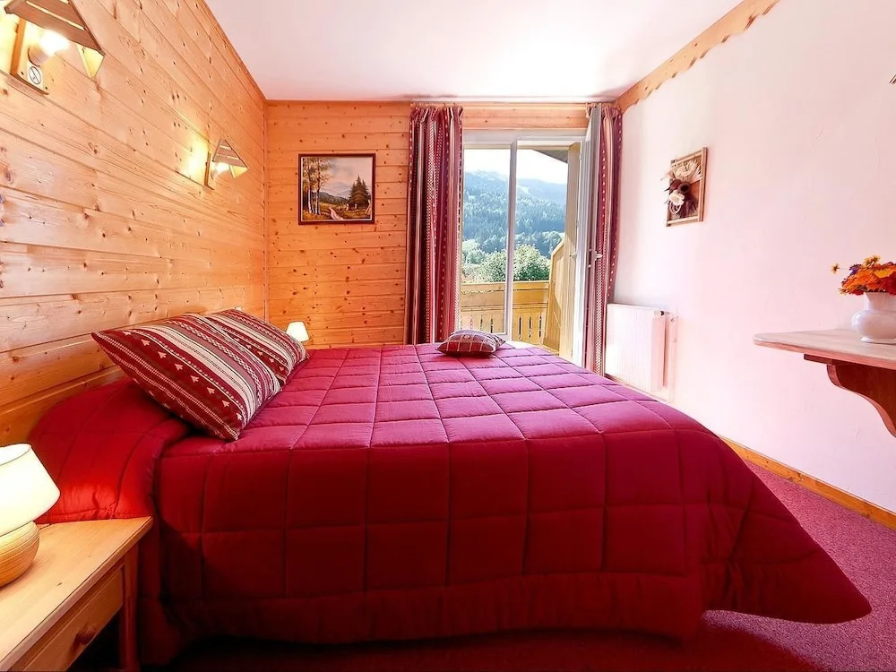 Logis Hotel Les Playes