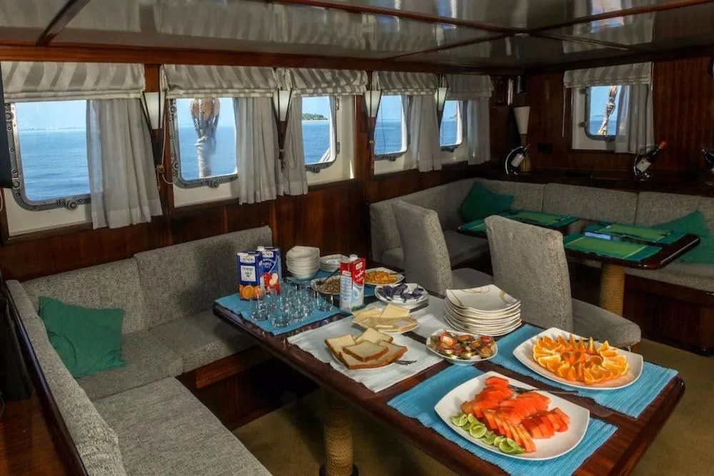 Dream Voyager Yacht
