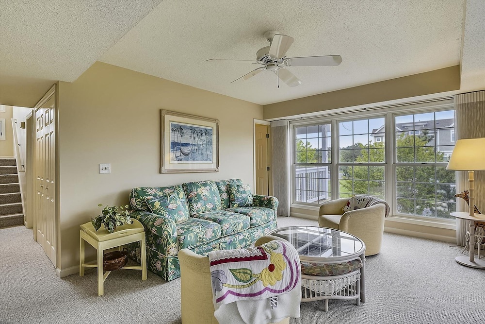 Ocean Ridge West 331 Lepointe Dr by Long & Foster