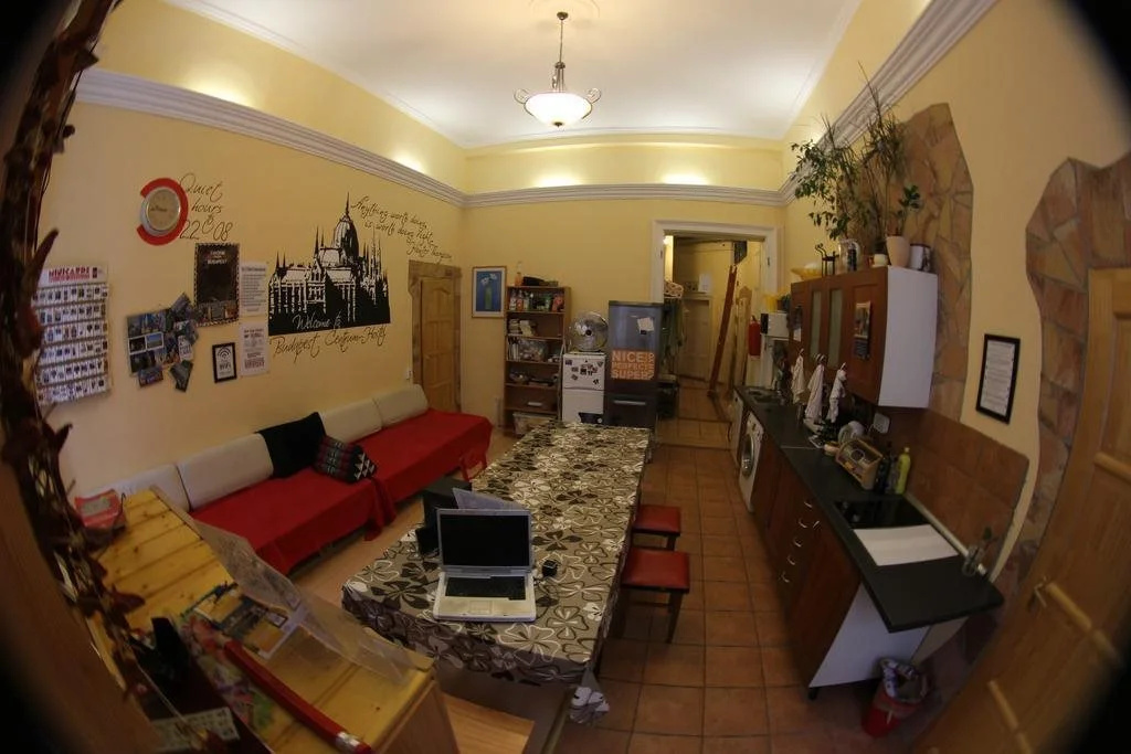Budapest Centrum Cozy Hostel