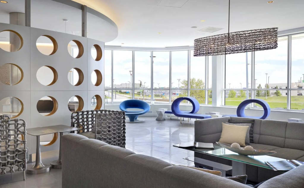 Renaissance Edmonton Airport Hotel