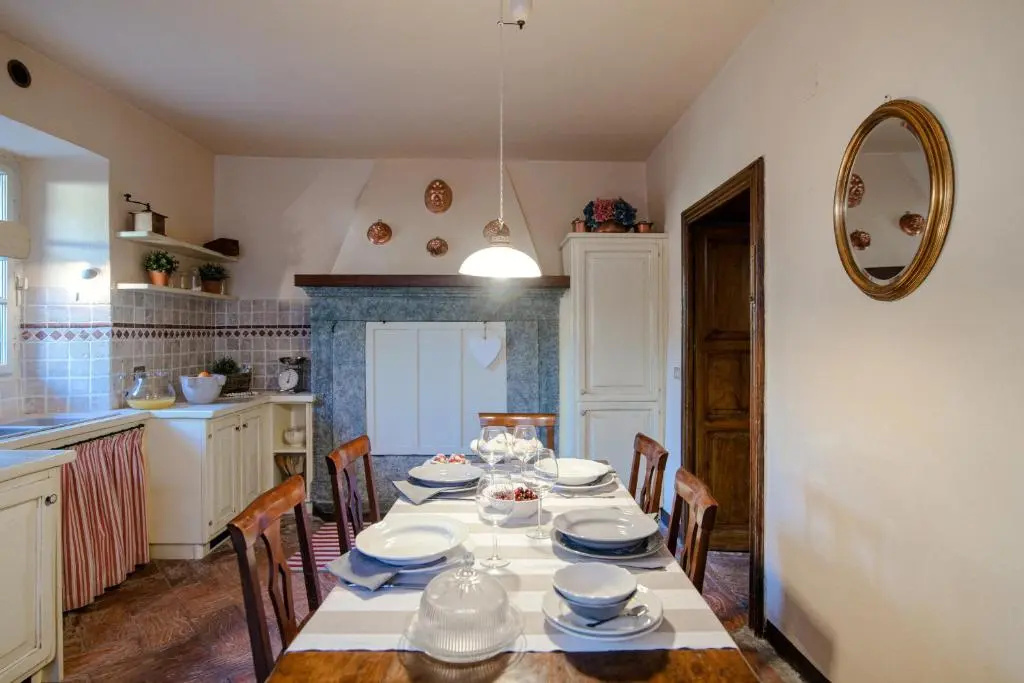 Charming House Bice - by MyHomeInComo