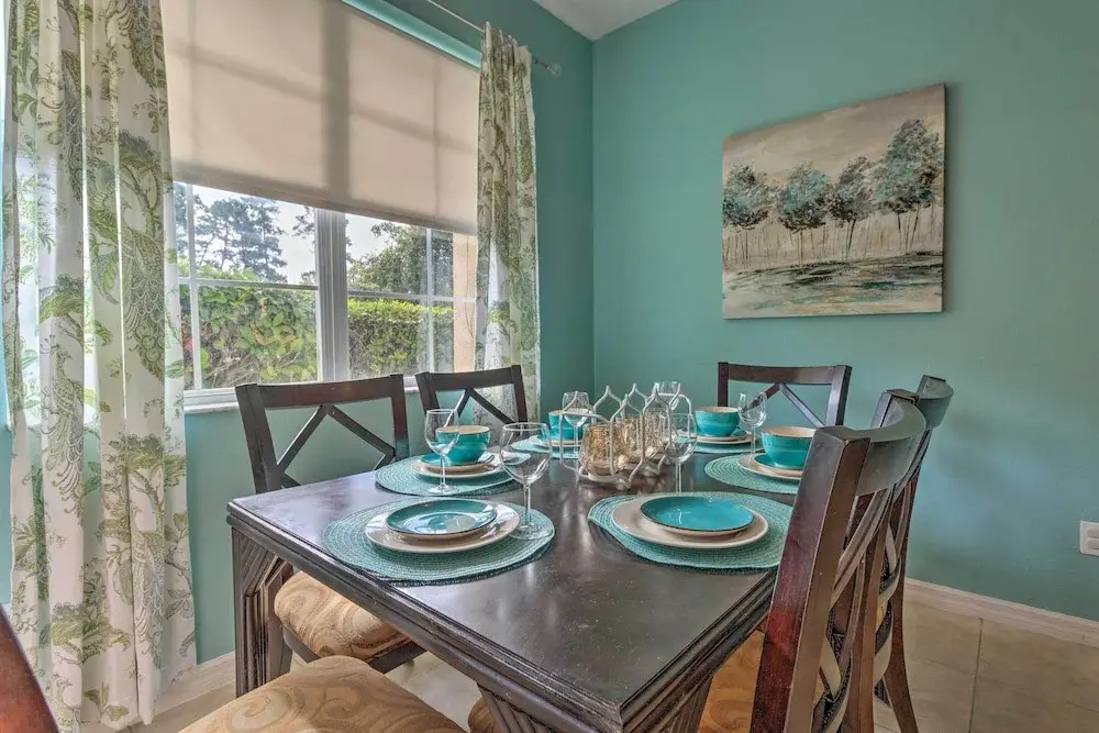 5 Mi to Disney World: Townhome w/ Balcony!