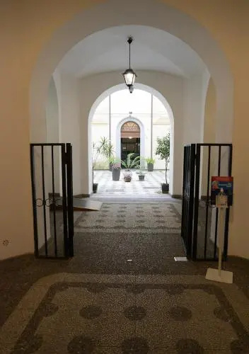 Colosseum Family Apartment S&AR