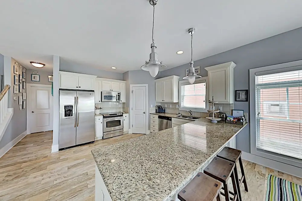 35laurst 5 Bedroom Home