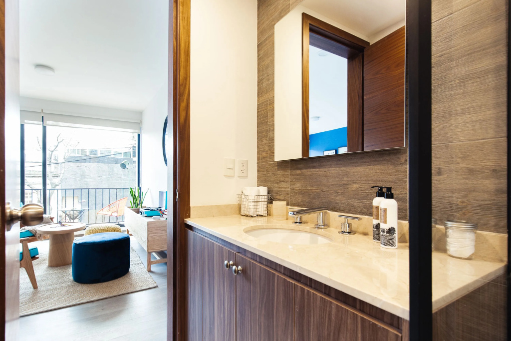 Casai Colorful and Artsy 3BR 2BA Apt in Roma Norte