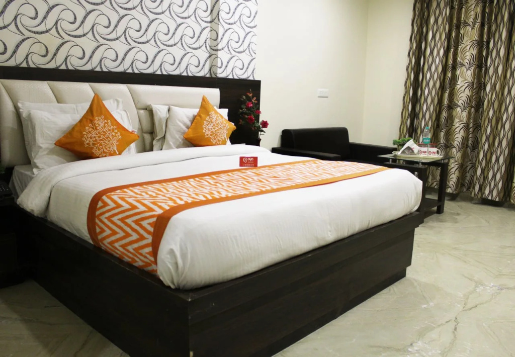 Oyo Rooms Yamuna Kinara Road