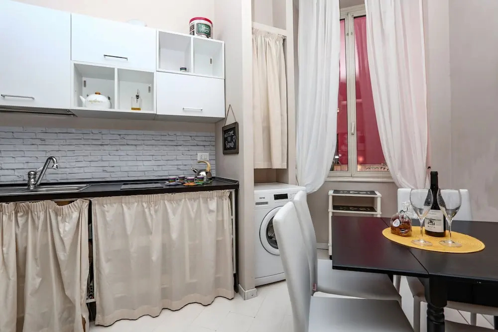 American Uni 2Br Lovely Apt