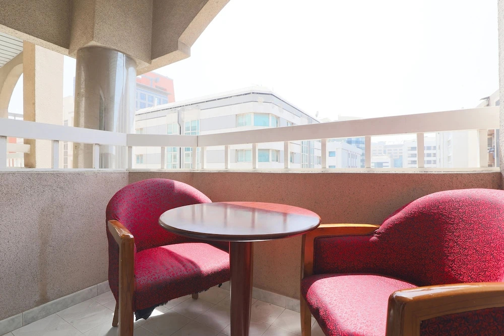 Syaj Hotel