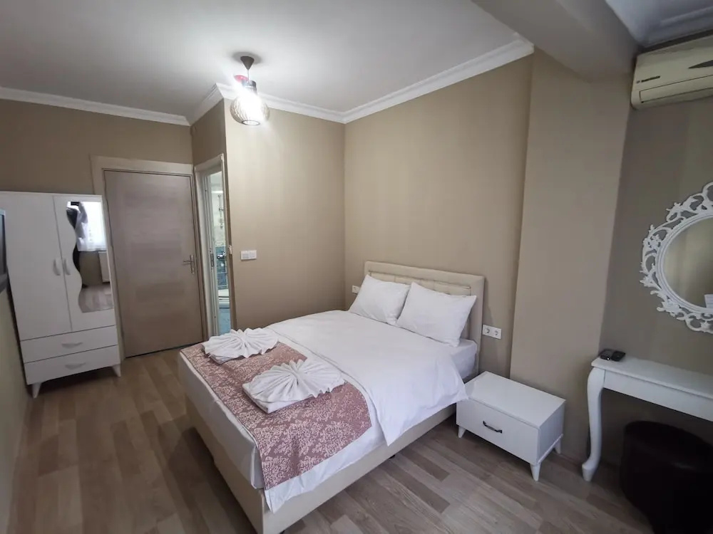 Kizil Elma Hotel
