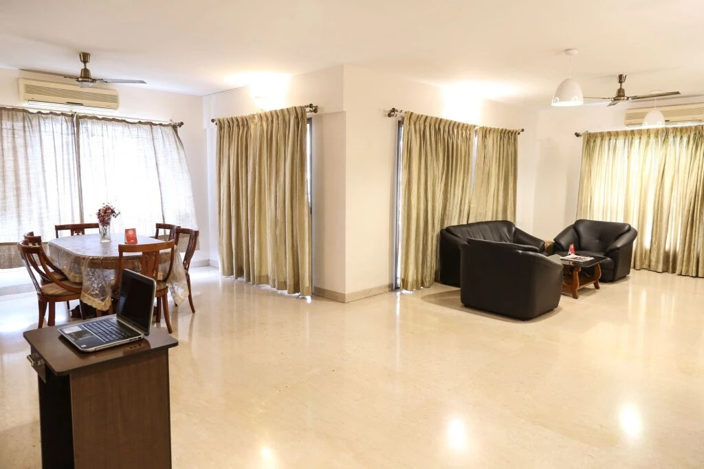 La Royle Appartments By OYO Rooms