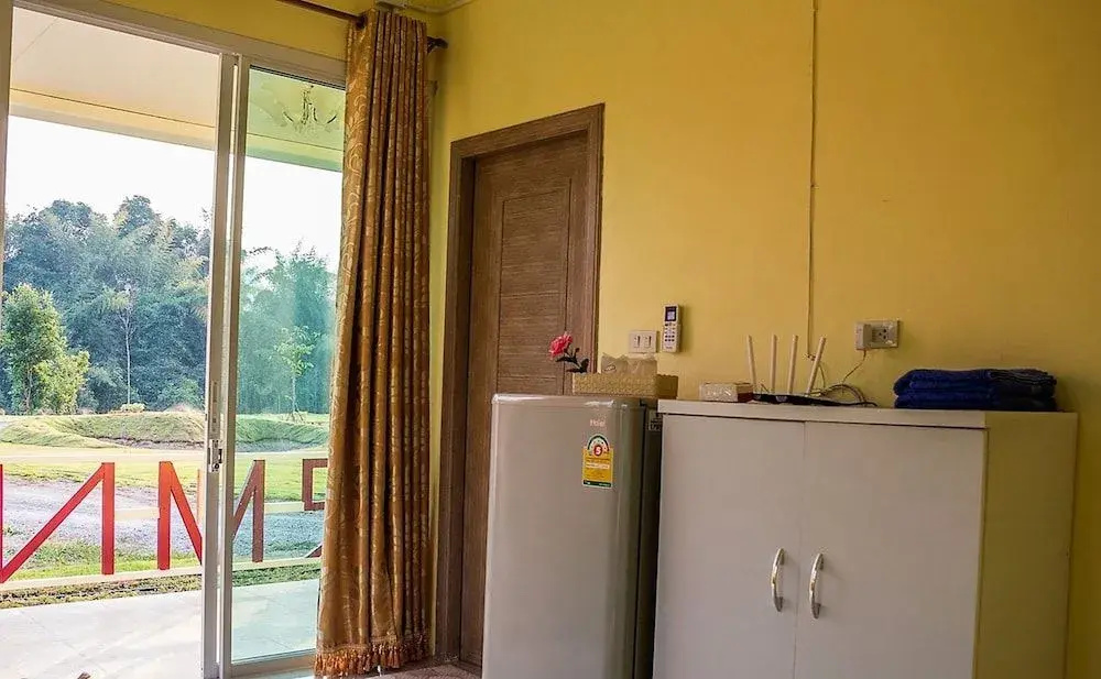 Rim Mae Nam Resort