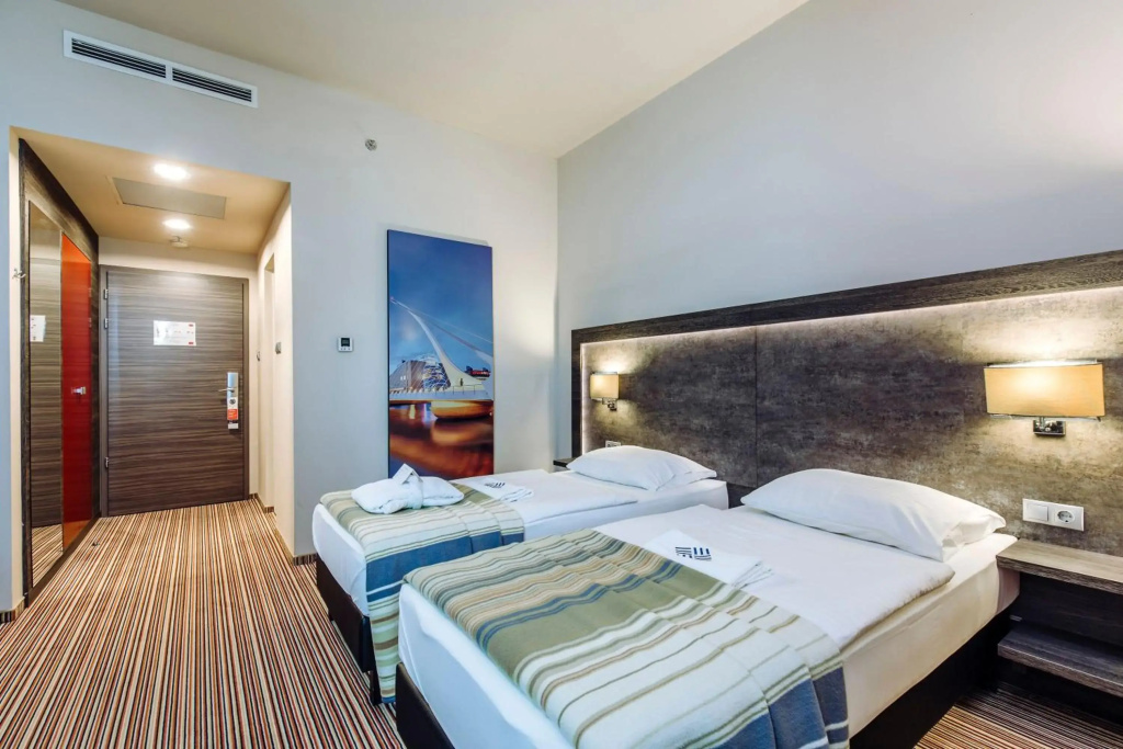 ETO Park Hotel Business & Stadium