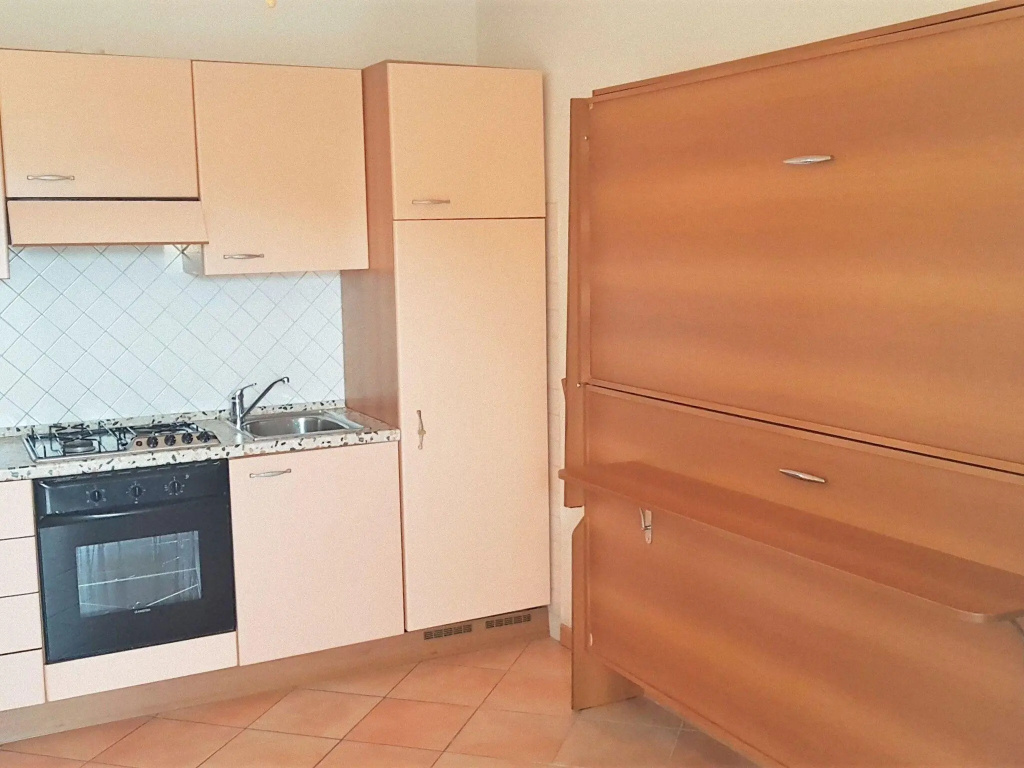 Ideal Holiday Home in Marinella near Spiaggia di Marinella