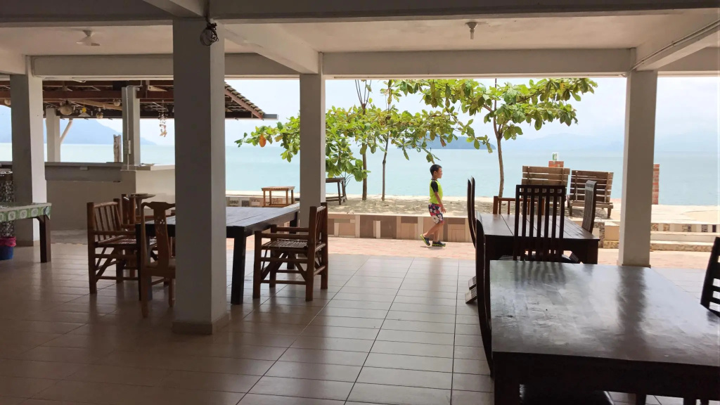 Labu Labi Residence