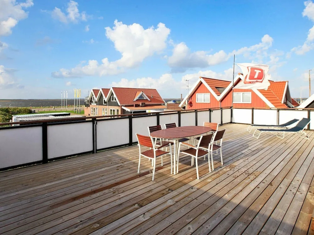 Beautiful Apartment in Hemmet With Roofed Terrace
