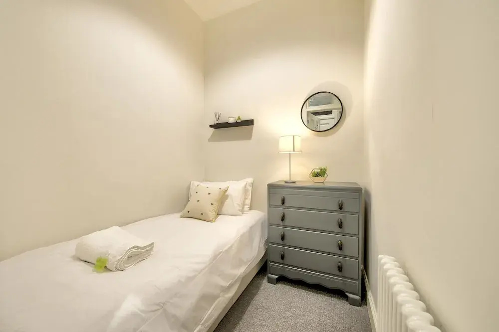 Stylish Modern Apartment Parking