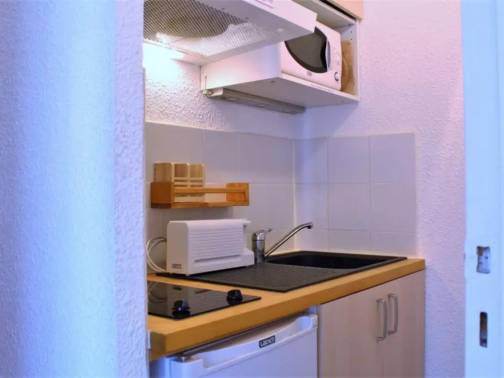 Appartement Risoul, 1 pièce, 4 personnes - FR-1-330-174