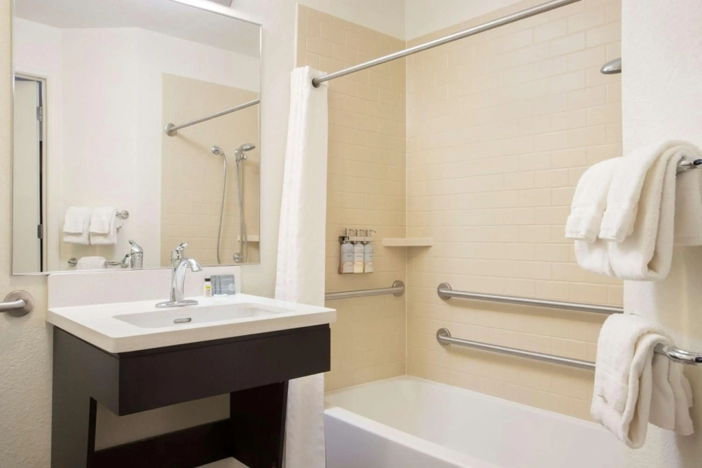 Sonesta Simply Suites Somerset