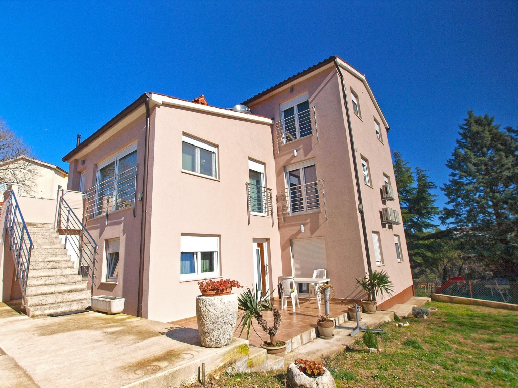 Apartment 1287