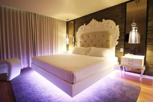 Silk Motel