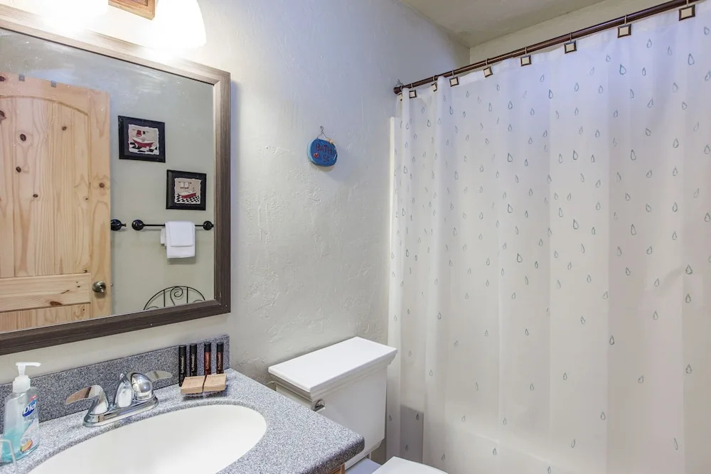 Moonridge Charmer - 2 Br Home