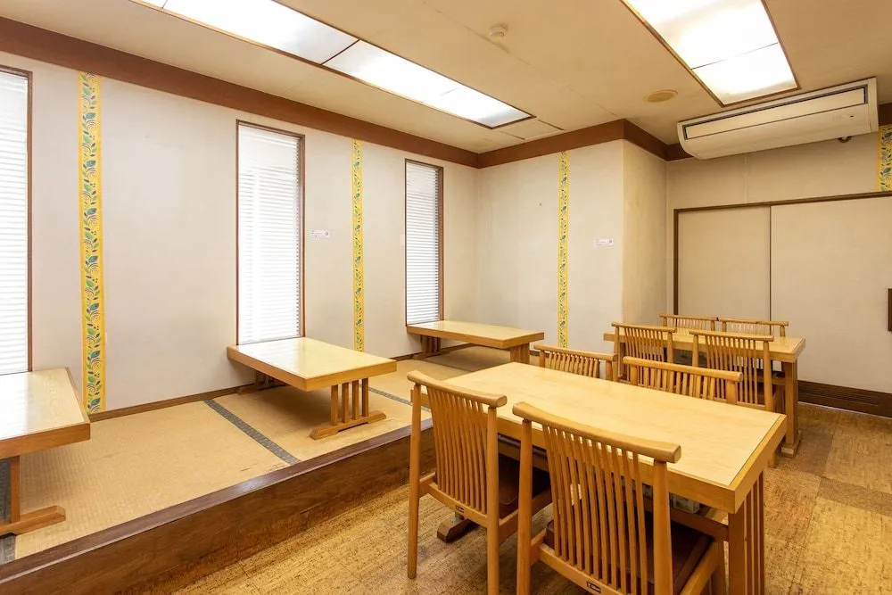 OYO Business Hotel Mitsuya Ube